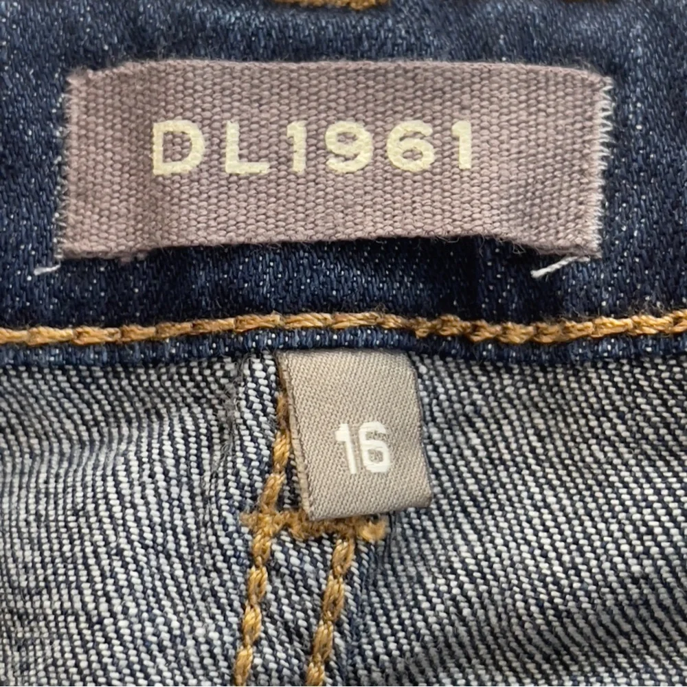 DL1961 Boys Brady Slim Adjustable Waist Jeans 16